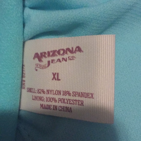 Cute swim suit!! - Picture 8 of 8